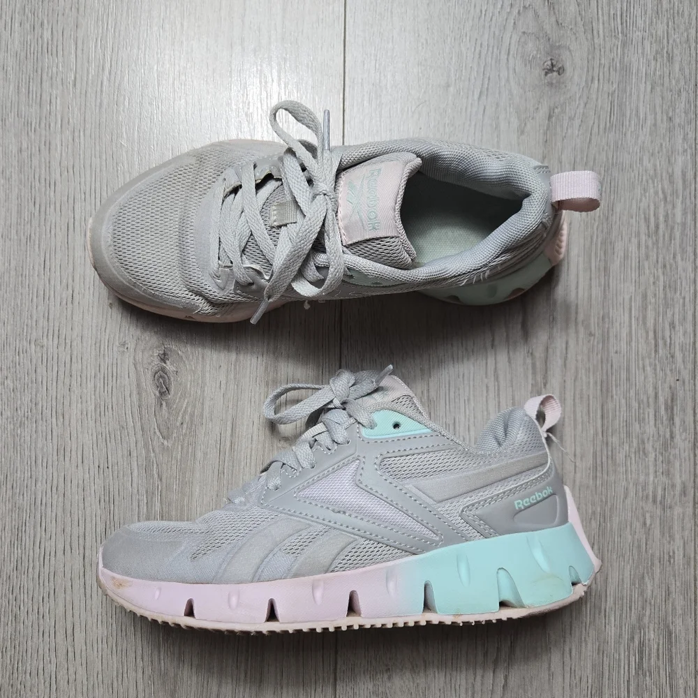 Reebok Kids Zig Dynamic Pastel Tennis Shoes Size 2 Girls - Picture 1 of 7